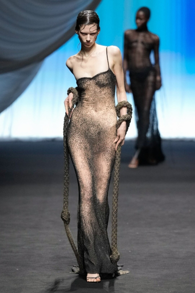 Jean Paul Gaultier: как прошел гостевой кутюрный показ-кораблекрушение Людовика де Сен-Сернена?