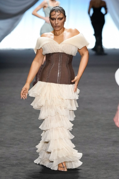 Jean Paul Gaultier: как прошел гостевой кутюрный показ-кораблекрушение Людовика де Сен-Сернена?