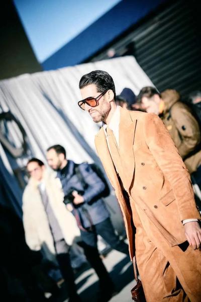 Pitti Uomo 2025: 107-я ярмарка мужской моды открылась во Флоренции