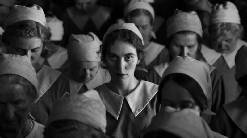 Ремейк «Носферату», новый «Звездный путь» с Мишель Йео и «Минута тишины» с Цыгановым: Что смотреть дома на этой неделе