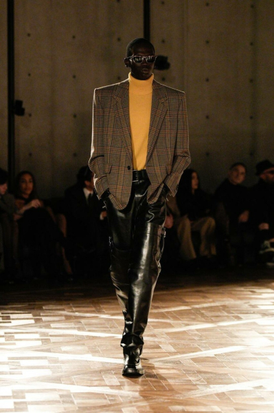 Saint Laurent: как прошел показ мужской коллекции Энтони Ваккарелло?