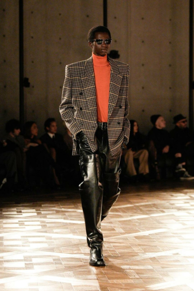 Saint Laurent: как прошел показ мужской коллекции Энтони Ваккарелло?