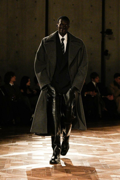 Saint Laurent: как прошел показ мужской коллекции Энтони Ваккарелло?