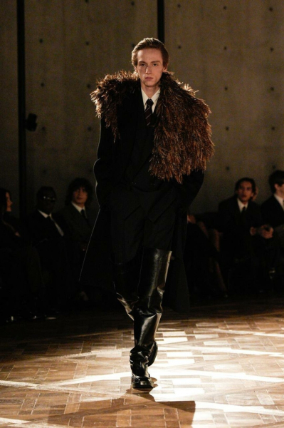 Saint Laurent: как прошел показ мужской коллекции Энтони Ваккарелло?
