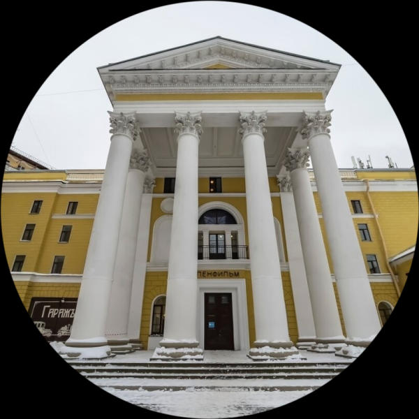 Александр Сокуров попросил Путина помочь с финансовыми проблемами «Ленфильма»