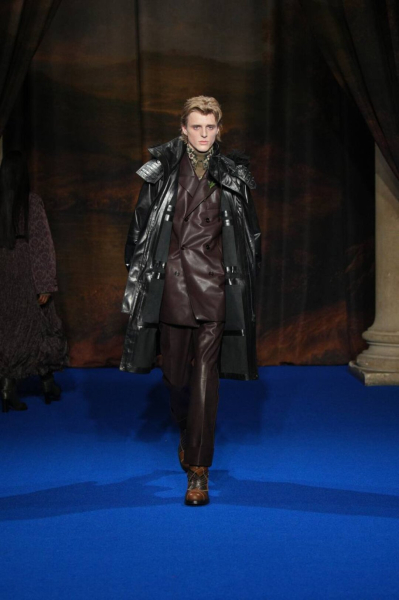 Burberry: как прошел показ Дэниела Ли в галерее Tate?