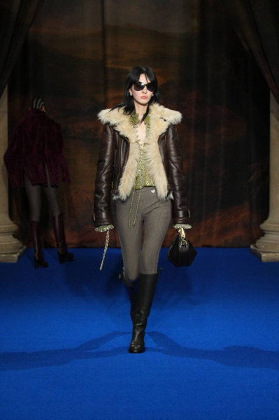 Burberry: как прошел показ Дэниела Ли в галерее Tate?
