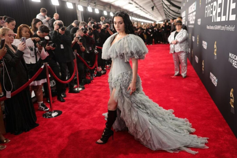 Charli XCX, Сабрина Карпентер и Кендрик Ламар: объявлены лауреаты премии «Грэмми»-2025