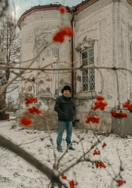 Как ювелир Владимир Михайлов возродил утраченную технику мелкой пластики древнего Новгорода и визионерски опередил время?
