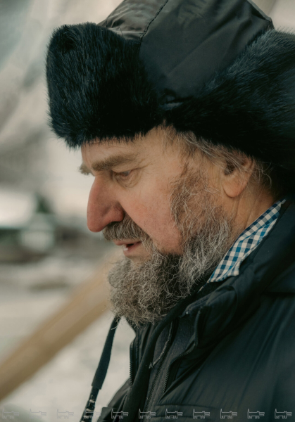 Как ювелир Владимир Михайлов возродил утраченную технику мелкой пластики древнего Новгорода и визионерски опередил время?