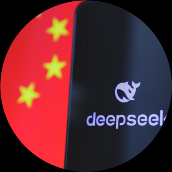Личный опыт: как я скачал на обычный MacBook DeepSeek (не приложение, а всю нейросеть!) и зачем это простым пользователям