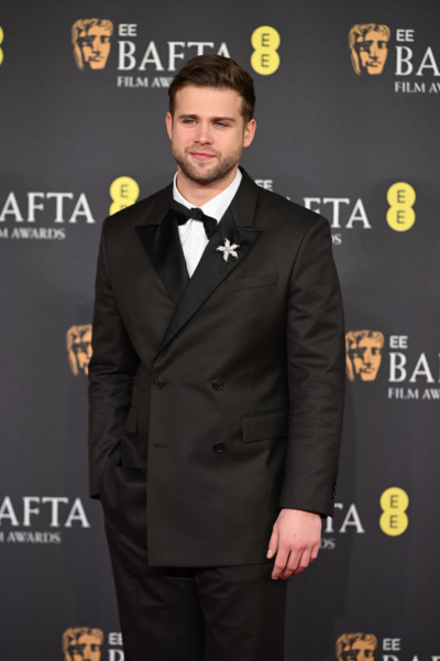 Памела Андерсон, Сирша Ронан и Юра Борисов: самые запоминающиеся выходы BAFTA 2025
