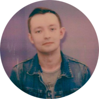 «Звезды здесь все, но я — легенда»: как певец Прохор Шаляпин стал всеобщим (и нашим!) медиа дарлингом?