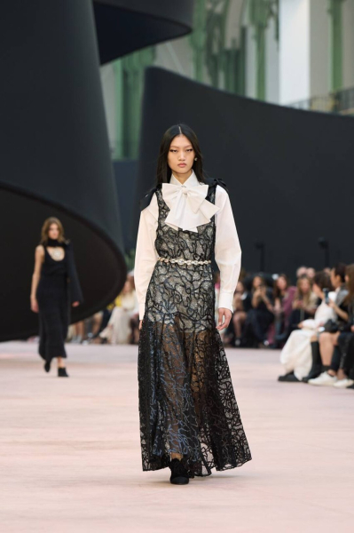 Chanel: как прошел показ осенне-зимней коллекции под куполом Гран-Пале?