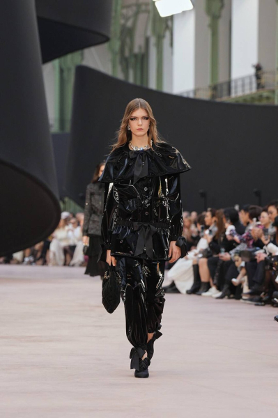 Chanel: как прошел показ осенне-зимней коллекции под куполом Гран-Пале?