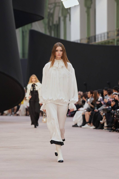 Chanel: как прошел показ осенне-зимней коллекции под куполом Гран-Пале?