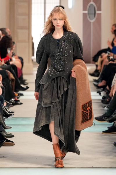 Louis Vuitton: чем запомнился осенне-зимний показ Николя Жескьера?