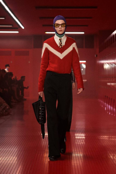 Valentino: как прошел показ осенне-зимней коллекции Алессандро Микеле?