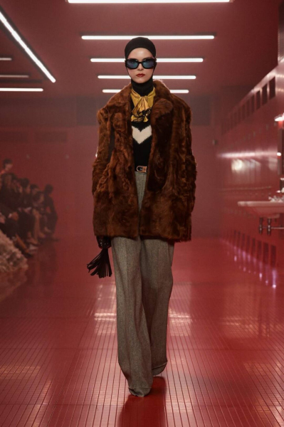 Valentino: как прошел показ осенне-зимней коллекции Алессандро Микеле?