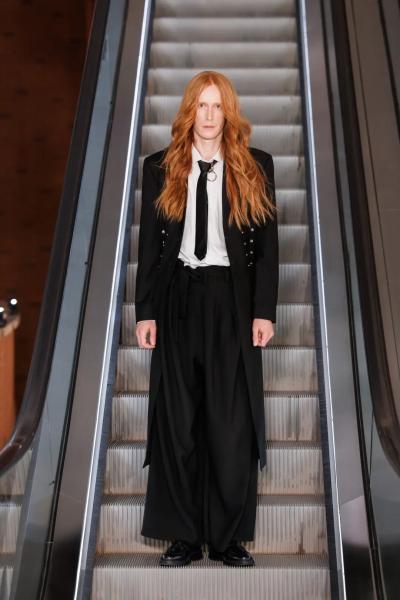 Яндекс Маркет Fashion Show SS`25: Как модный показ в Третьяковке стал событием года