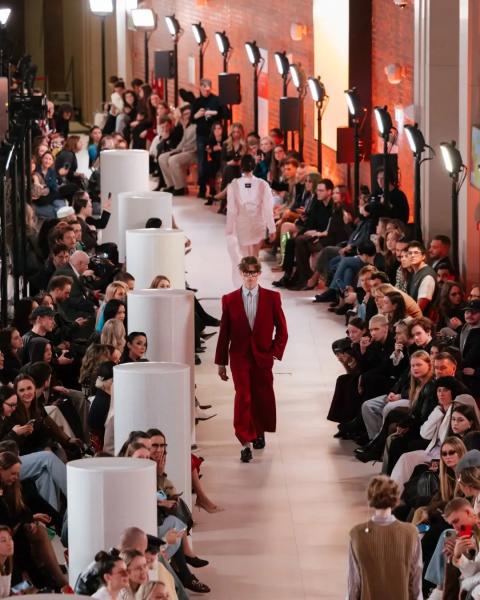Яндекс Маркет Fashion Show SS`25: Как модный показ в Третьяковке стал событием года