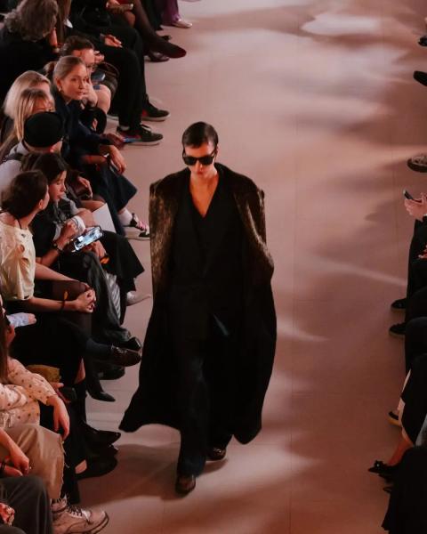 Яндекс Маркет Fashion Show SS`25: Как модный показ в Третьяковке стал событием года