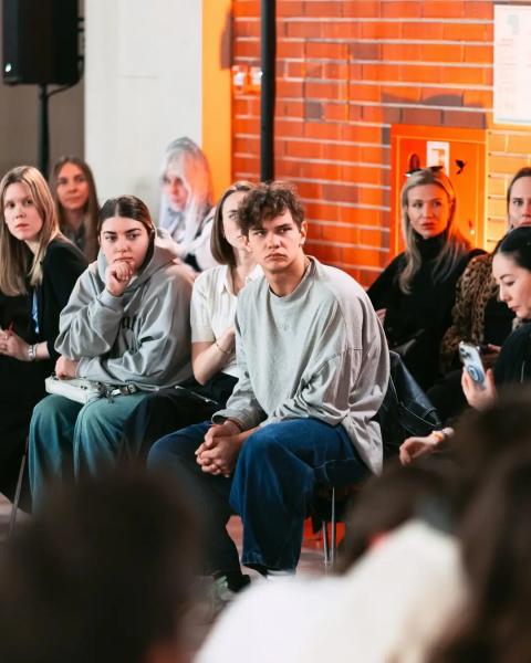 Яндекс Маркет Fashion Show SS`25: Как модный показ в Третьяковке стал событием года