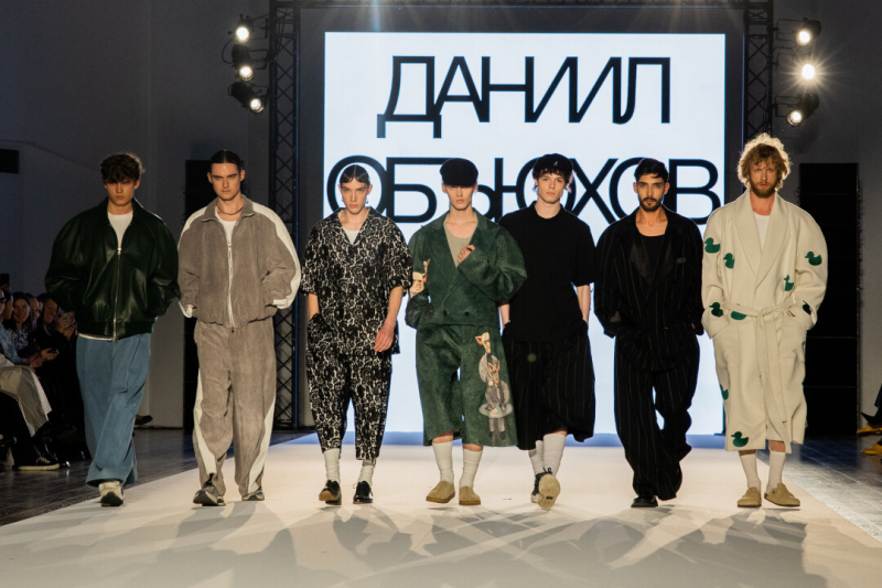 Как прошел показ в ДЛТ победителей конкурса Собака.ru «Новые имена в моде» — 2025?