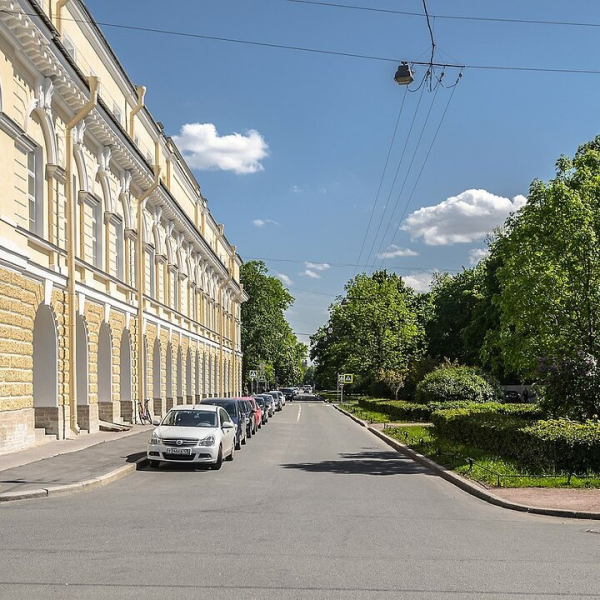 Лурье-трип: Первая визионерская экскурсия Льва Яковлевича по Петербургу, которая работает как машина времени