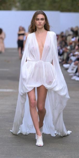 Туфли peep toe снова в тренде: 8 беспроигрышных сочетаний