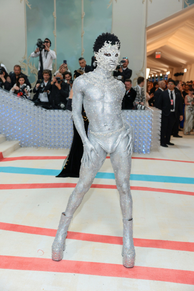 50 самых ярких нарядов в истории Met Gala: то самое «мокрое» платье Ким Кардашьян, Золушка-Зендея и Доджа Шупетт-Кэт