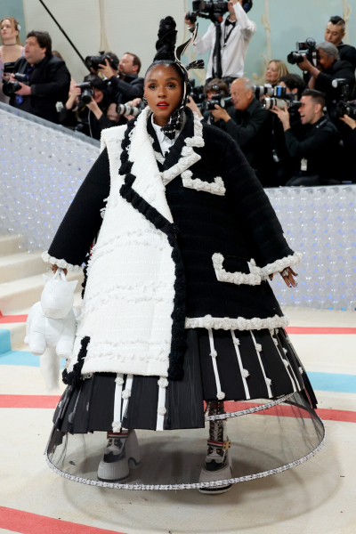 50 самых ярких нарядов в истории Met Gala: то самое «мокрое» платье Ким Кардашьян, Золушка-Зендея и Доджа Шупетт-Кэт
