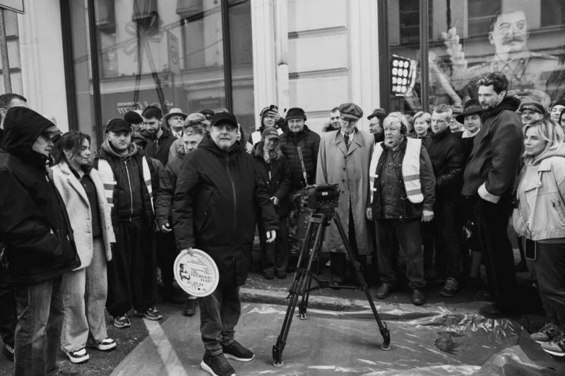 Актер Евгений Цыганов сыграет Прокофьева в «истории-притче» Алексея Учителя о композиторе Дмитрии Шостаковиче. Рабочее название — «Шум времени»