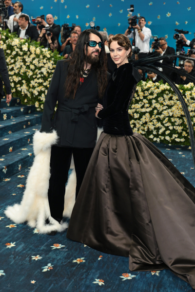 Лучшие выходы Met Gala 2025: Мадонна, Деми Мур, Рианна, Лана Дель Рей, Николь Кидман