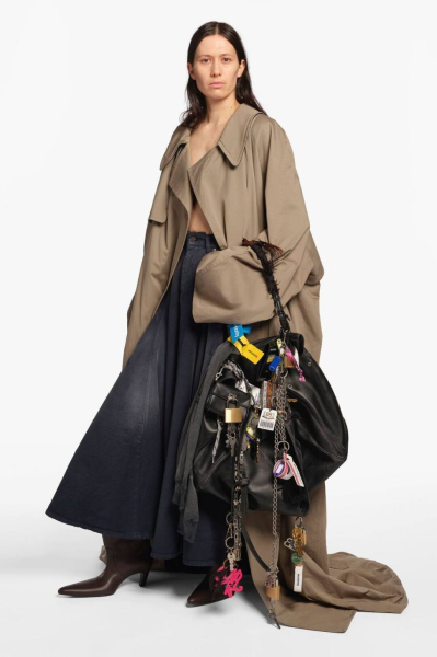 Хайлайты последней ready-to-wear коллекции Демны Гвасалии для Balenciaga