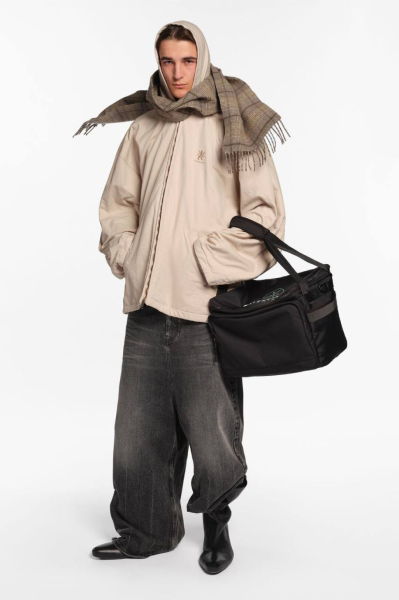Хайлайты последней ready-to-wear коллекции Демны Гвасалии для Balenciaga