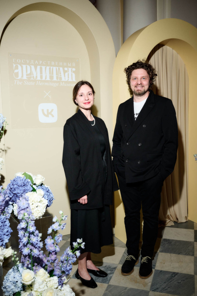 Михаил Пиотровский, Марианна Максимовская, Клава Кока, Александр Цыпкин, Юлия Барановская на открытии цифрового проекта VK и Эрмитажа
